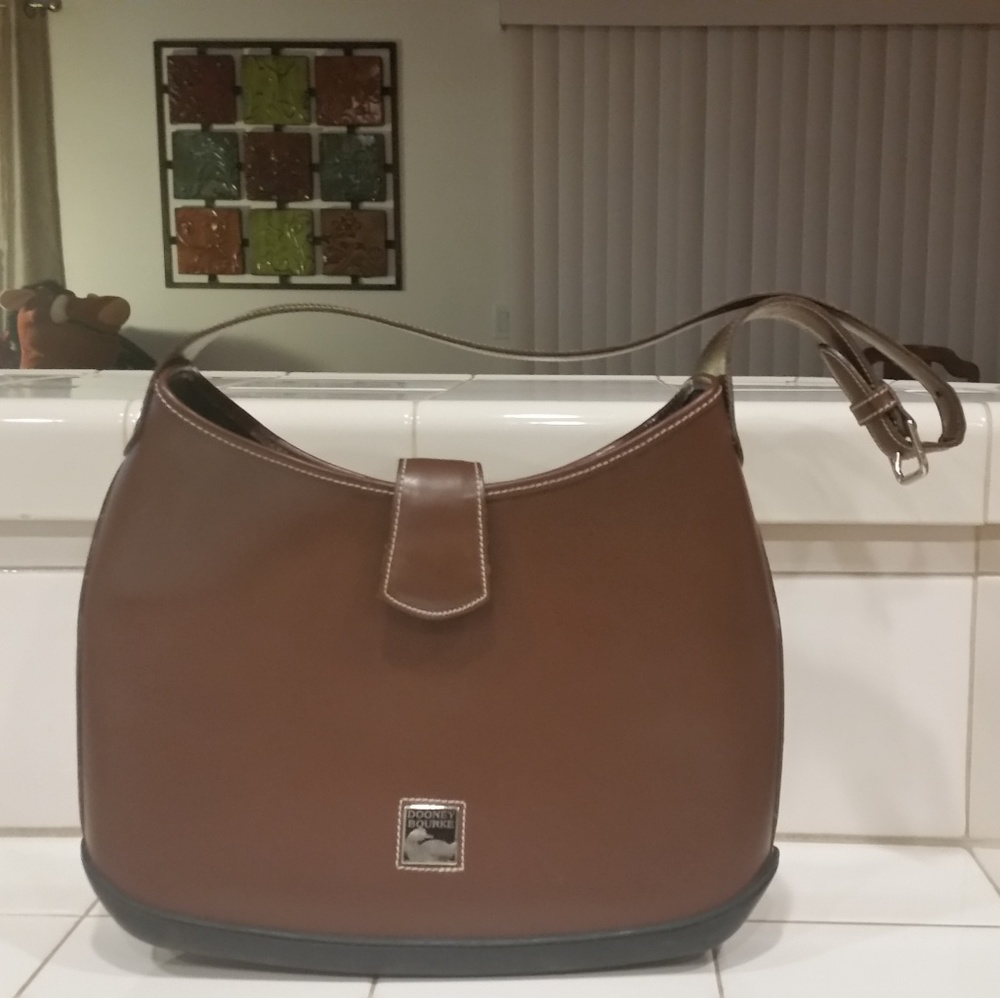 Dooney $ Bourke Purse